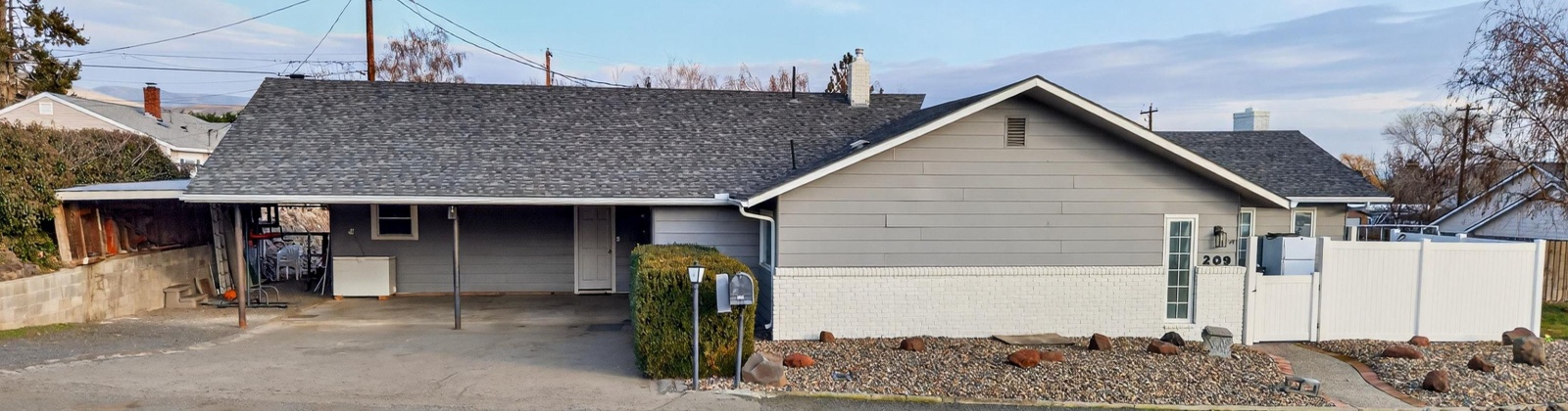 Ridgeway, Yakima, Washington 98901, 3 Bedrooms Bedrooms, 0 ,2 BathroomsBathrooms,Houses,For Sale,Ridgeway,0,290112
