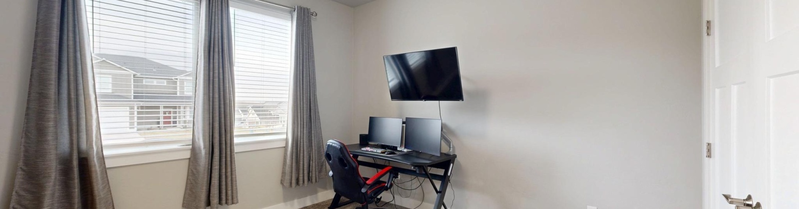 Canyon View DR, Pullman, Washington 99163, 4 Bedrooms Bedrooms, 0 ,3 BathroomsBathrooms,Houses,For Sale,Canyon View DR,0,290111