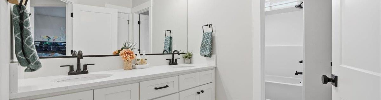 Maggio Loop, Richland, Washington 99352, 4 Bedrooms Bedrooms, 0 ,3 BathroomsBathrooms,Houses,For Sale,Maggio Loop,0,290109