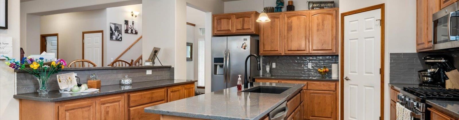 Keller Street, Kennewick, Washington 99337, 4 Bedrooms Bedrooms, 0 ,3 BathroomsBathrooms,Houses,For Sale,Keller Street,0,290107