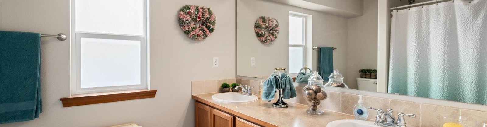 Keller Street, Kennewick, Washington 99337, 4 Bedrooms Bedrooms, 0 ,3 BathroomsBathrooms,Houses,For Sale,Keller Street,0,290107