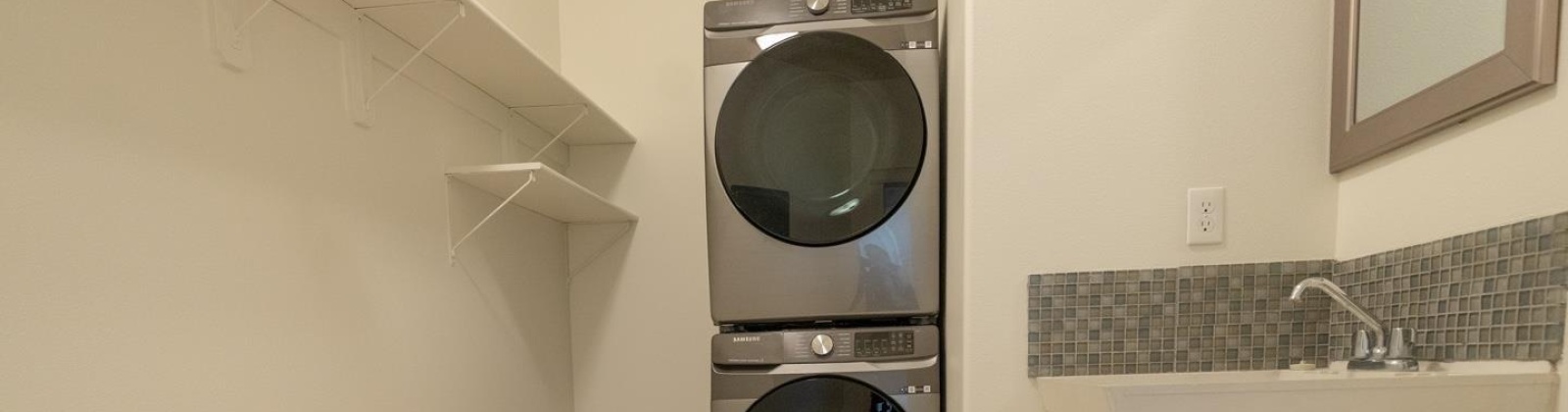 Hannah St., Pullman, Washington 99163, 4 Bedrooms Bedrooms, 0 ,2 BathroomsBathrooms,Houses,For Sale,Hannah St.,0,290126