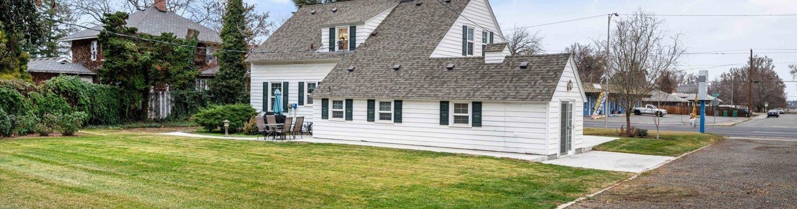 West 1st Avenue, Kennewick, Washington 99336, 3 Bedrooms Bedrooms, 0 ,2 BathroomsBathrooms,Houses,For Sale,West 1st Avenue,0,290122