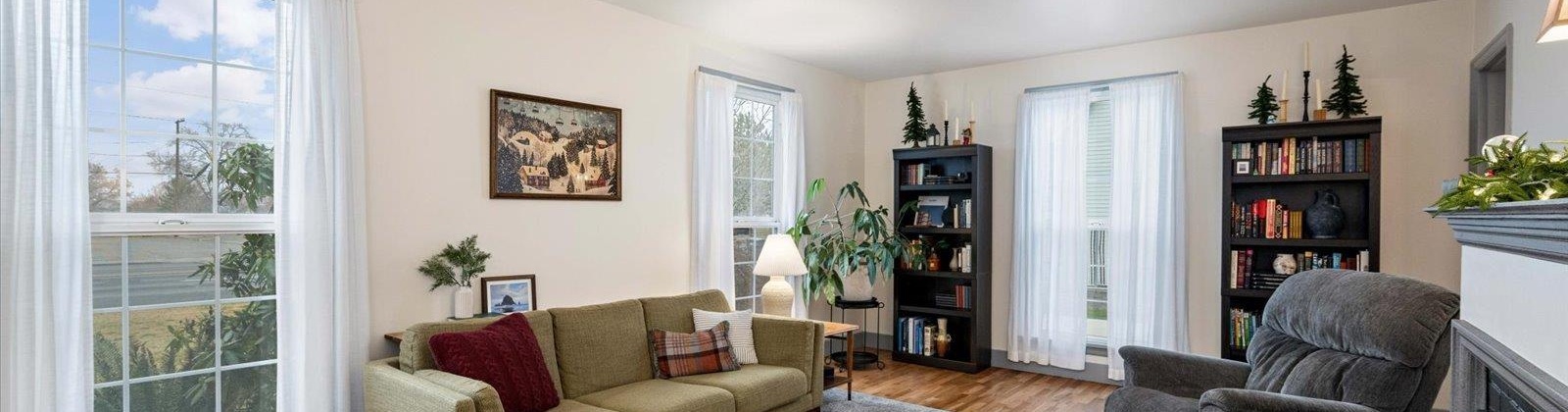 West 1st Avenue, Kennewick, Washington 99336, 3 Bedrooms Bedrooms, 0 ,2 BathroomsBathrooms,Houses,For Sale,West 1st Avenue,0,290122