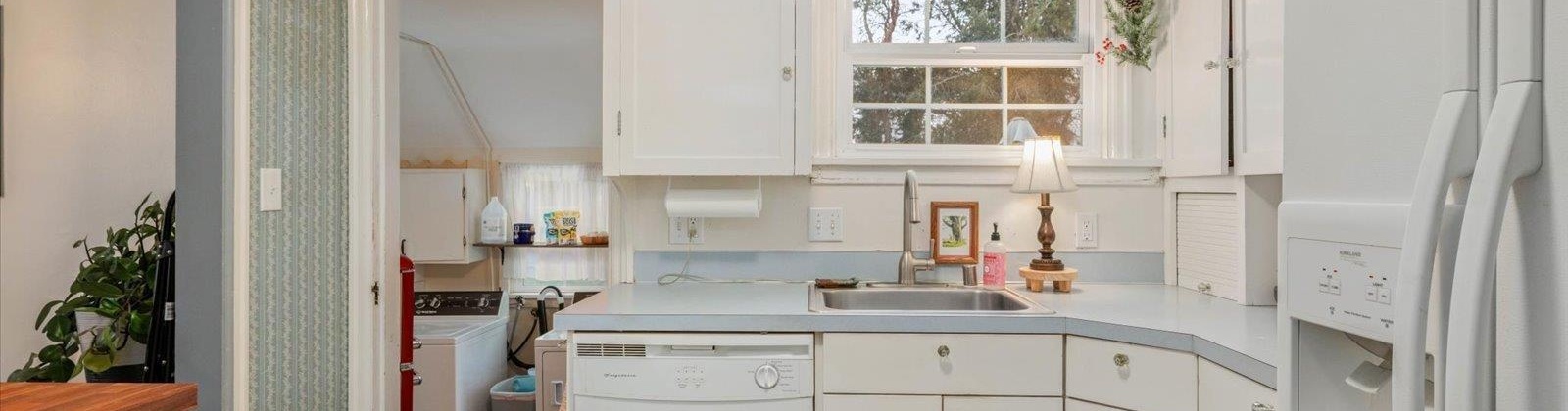 West 1st Avenue, Kennewick, Washington 99336, 3 Bedrooms Bedrooms, 0 ,2 BathroomsBathrooms,Houses,For Sale,West 1st Avenue,0,290122