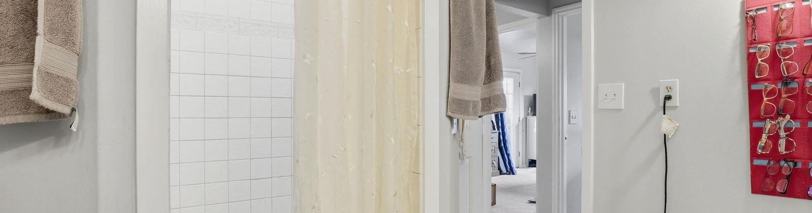 38th st, Yakima, Washington 98901, 3 Bedrooms Bedrooms, 0 ,2 BathroomsBathrooms,For Sale,38th st,0,290134