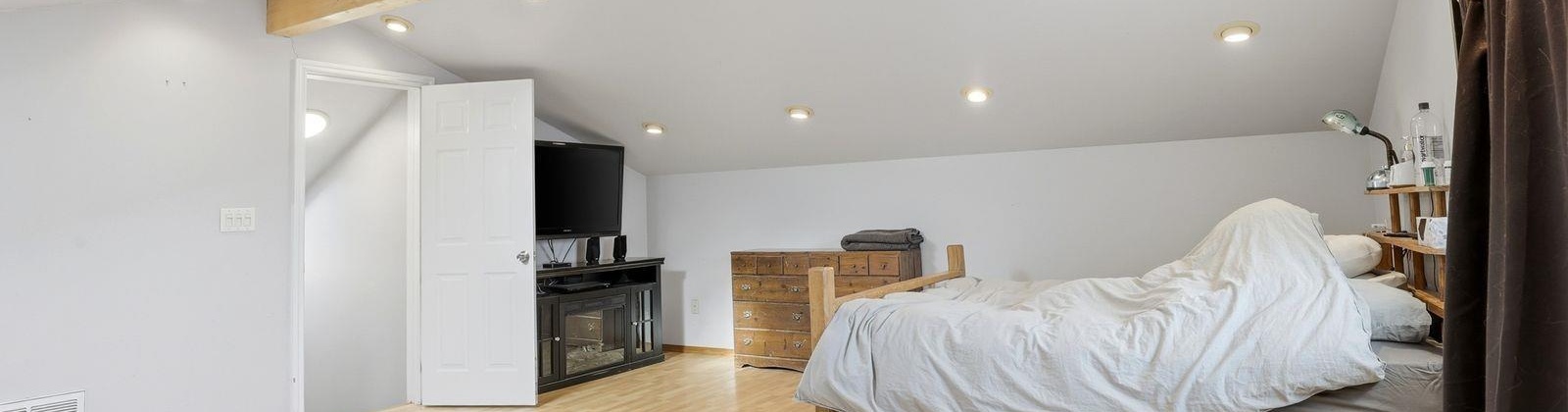 38th st, Yakima, Washington 98901, 3 Bedrooms Bedrooms, 0 ,2 BathroomsBathrooms,For Sale,38th st,0,290134