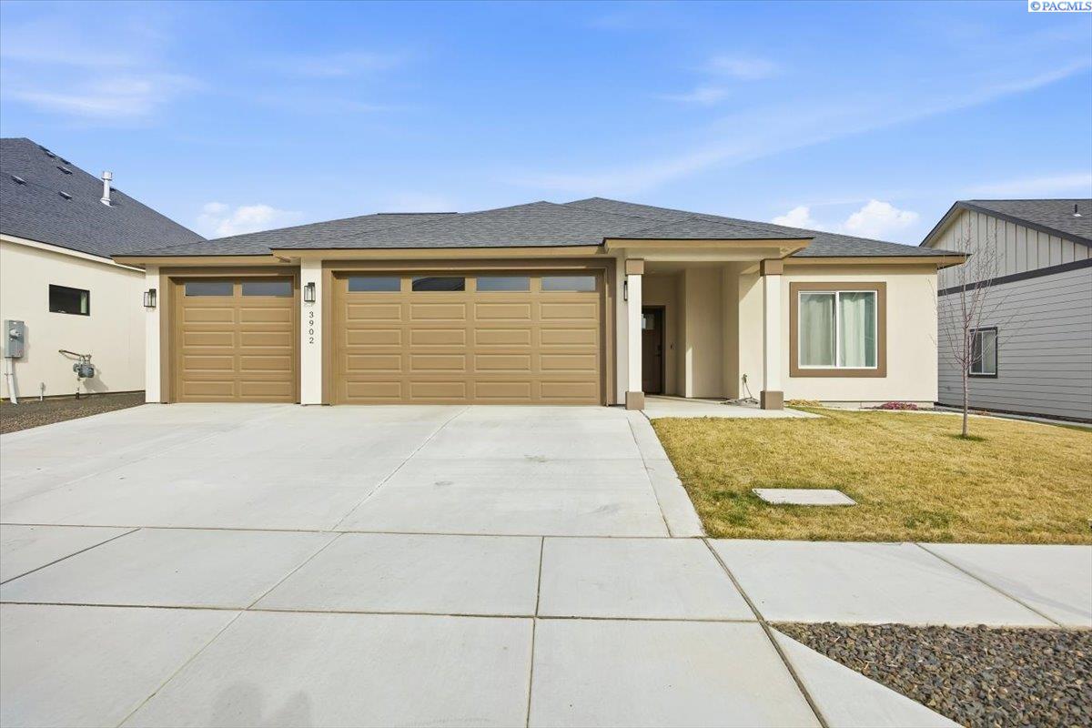 Barbera St, Richland, Washington 99352, 3 Bedrooms Bedrooms, 0 ,2 BathroomsBathrooms,Houses,For Sale,Barbera St,0,290128
