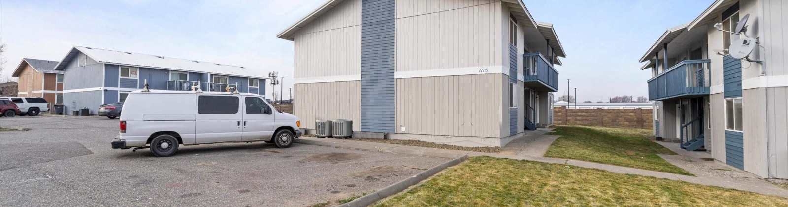 Cleveland Street, Kennewick, Washington 99336, 8 Bedrooms Bedrooms, 0 ,4 BathroomsBathrooms,Multi-family,For Sale,Cleveland Street,0,290154