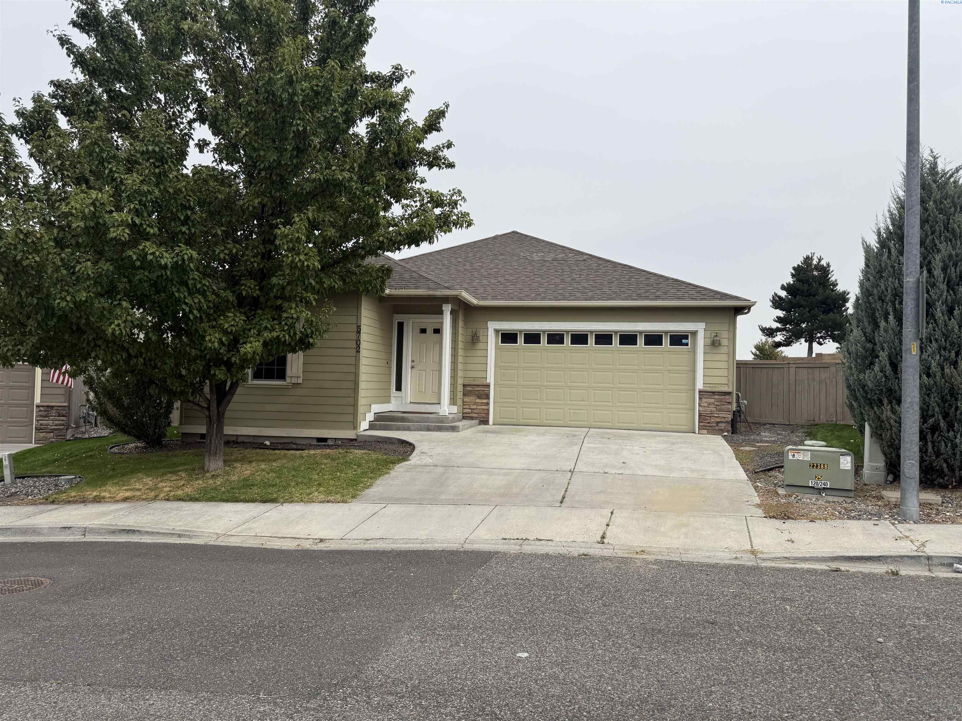 23rd Ave, Kennewick, Washington 99338, 3 Bedrooms Bedrooms, 0 ,2 BathroomsBathrooms,Houses,For Sale,23rd Ave,0,287850