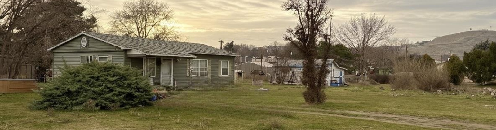 Fallon Dr., West Richland, Washington 99353, 3 Bedrooms Bedrooms, 0 ,2 BathroomsBathrooms,Houses,For Sale,Fallon Dr.,0,290153