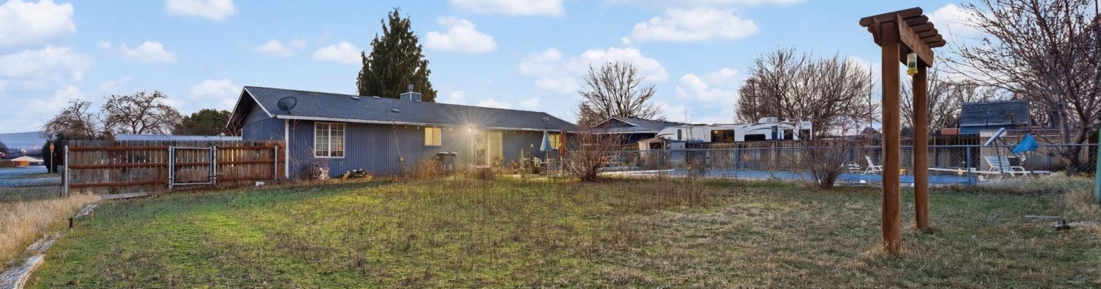 Ella St, Pasco, Washington 99301, 4 Bedrooms Bedrooms, 0 ,2 BathroomsBathrooms,Houses,For Sale,Ella St,0,290139