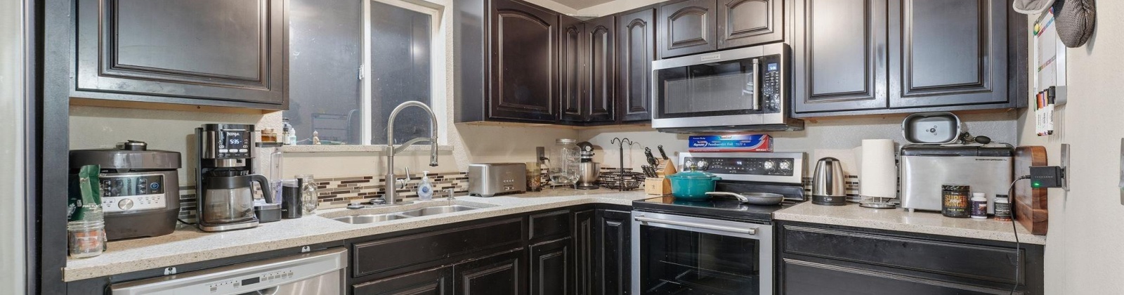 Ella St, Pasco, Washington 99301, 4 Bedrooms Bedrooms, 0 ,2 BathroomsBathrooms,Houses,For Sale,Ella St,0,290139