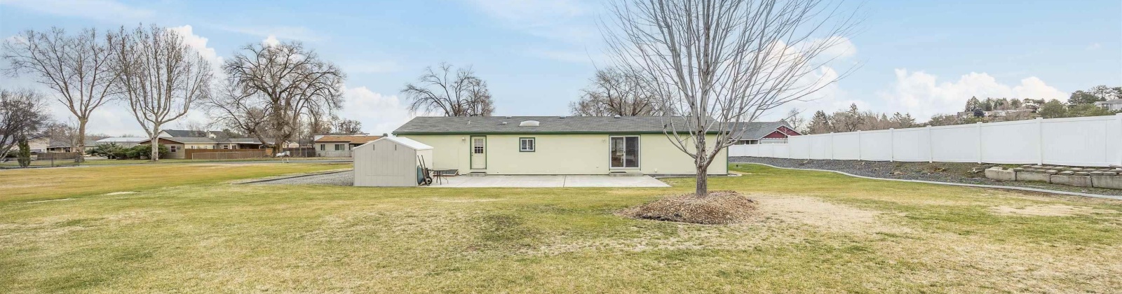 45th Ave, West Richland, Washington 99353, 3 Bedrooms Bedrooms, 0 ,2 BathroomsBathrooms,Manufactured Homes,For Sale,45th Ave,0,289740
