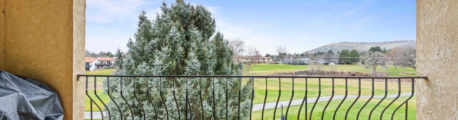 Gage Blvd #313, Richland, Washington 99352, 2 Bedrooms Bedrooms, 0 ,2 BathroomsBathrooms,Condos/townhomes,For Sale,Gage Blvd #313,0,290169