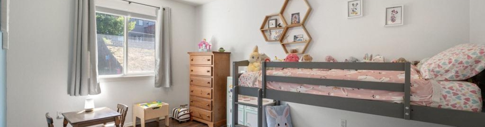 Ventura Ct., Pullman, Washington 99163, 4 Bedrooms Bedrooms, 0 ,2 BathroomsBathrooms,Houses,For Sale,Ventura Ct.,0,290166