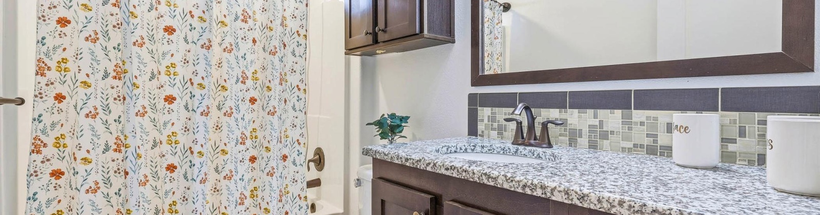 2066 PrSE, Kennewick, Washington 99337, 4 Bedrooms Bedrooms, 0 ,3 BathroomsBathrooms,Manufactured Homes,For Sale,2066 PrSE,0,290160