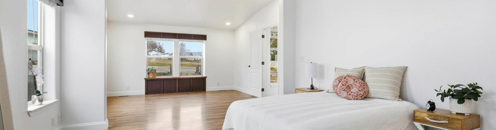 2066 PrSE, Kennewick, Washington 99337, 4 Bedrooms Bedrooms, 0 ,3 BathroomsBathrooms,Manufactured Homes,For Sale,2066 PrSE,0,290160