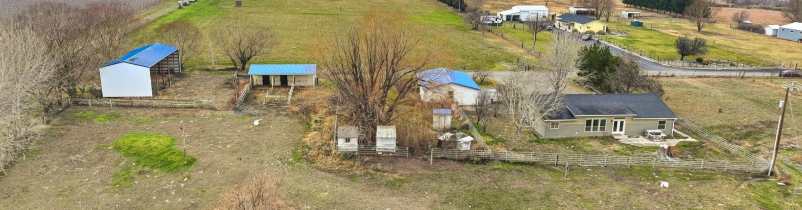 2066 PrSE, Kennewick, Washington 99337, 4 Bedrooms Bedrooms, 0 ,3 BathroomsBathrooms,Manufactured Homes,For Sale,2066 PrSE,0,290160