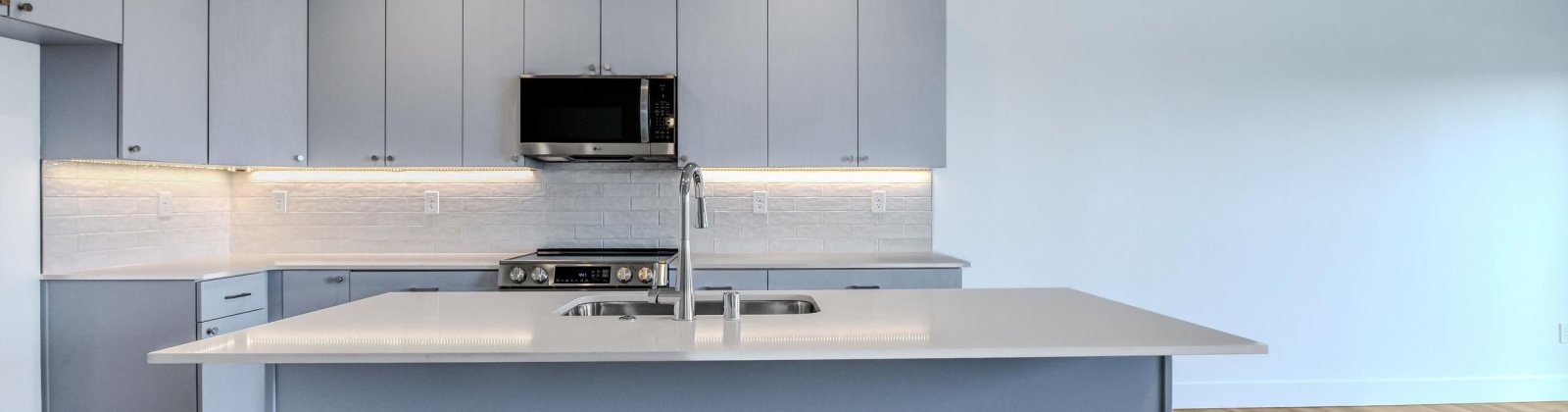 Road 114, Pasco, Washington 99301, 3 Bedrooms Bedrooms, 0 ,3 BathroomsBathrooms,Condos/townhomes,For Sale,Road 114,0,290161