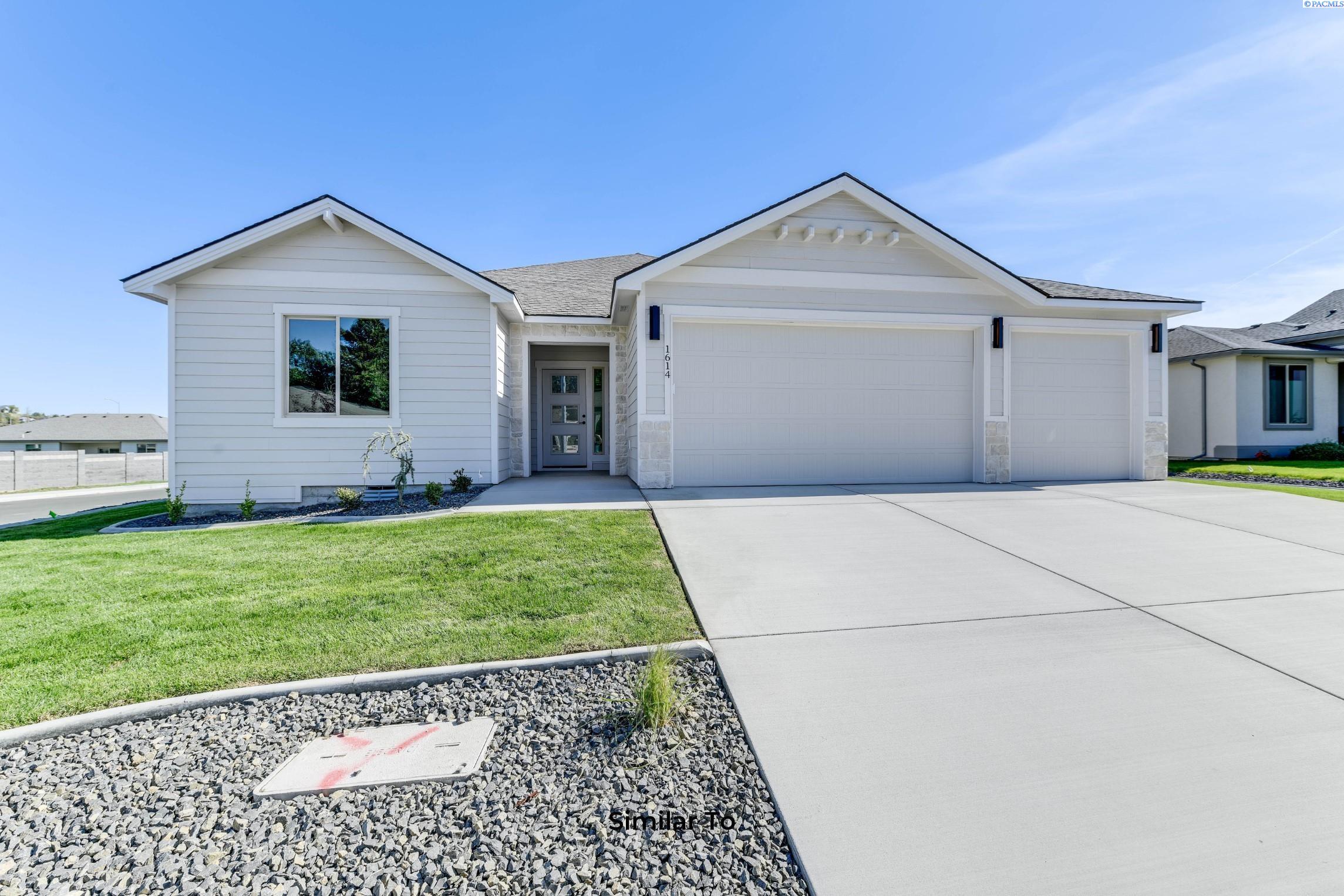 Redbud Dr, Pasco, Washington 99301, 3 Bedrooms Bedrooms, 0 ,2 BathroomsBathrooms,Houses,For Sale,Redbud Dr,0,290164