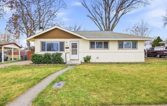 6th Place, Kennewick, Washington 99336, 3 Bedrooms Bedrooms, 0 ,2 BathroomsBathrooms,Houses,For Sale,6th Place,0,290165