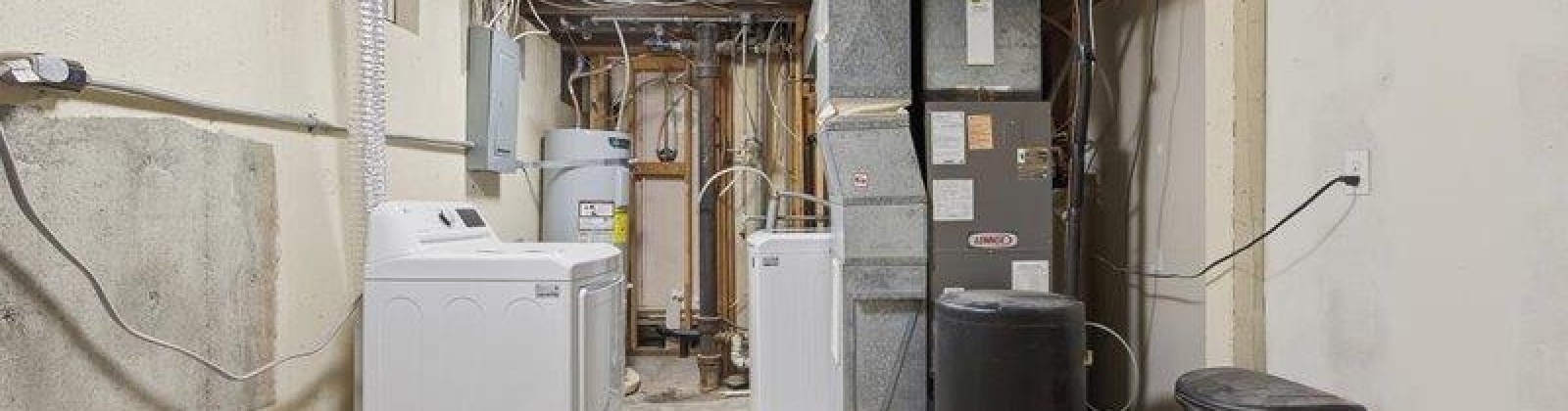 6th Place, Kennewick, Washington 99336, 3 Bedrooms Bedrooms, 0 ,2 BathroomsBathrooms,Houses,For Sale,6th Place,0,290165