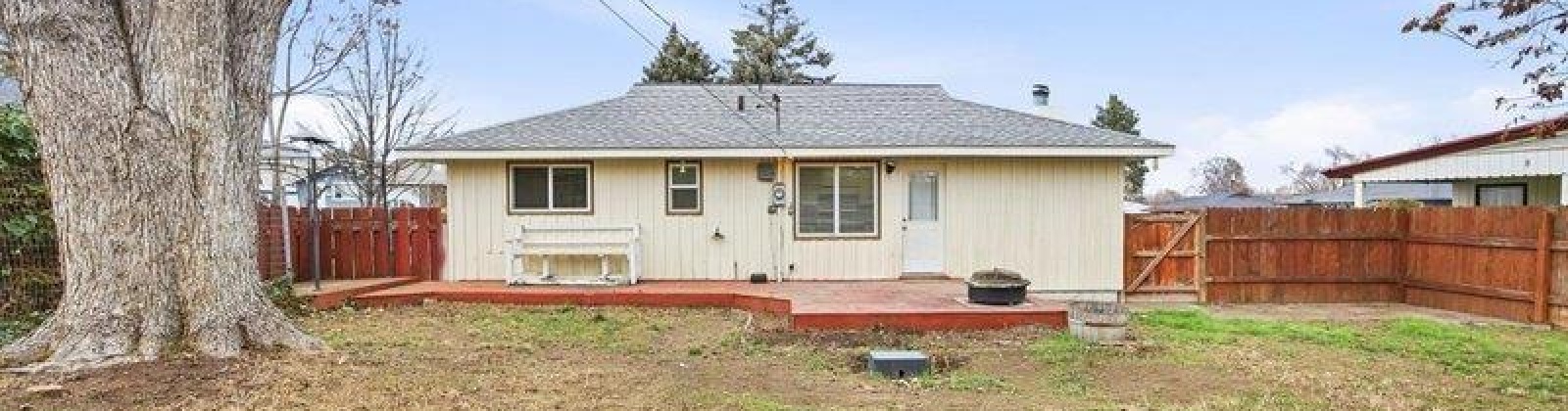 6th Place, Kennewick, Washington 99336, 3 Bedrooms Bedrooms, 0 ,2 BathroomsBathrooms,Houses,For Sale,6th Place,0,290165