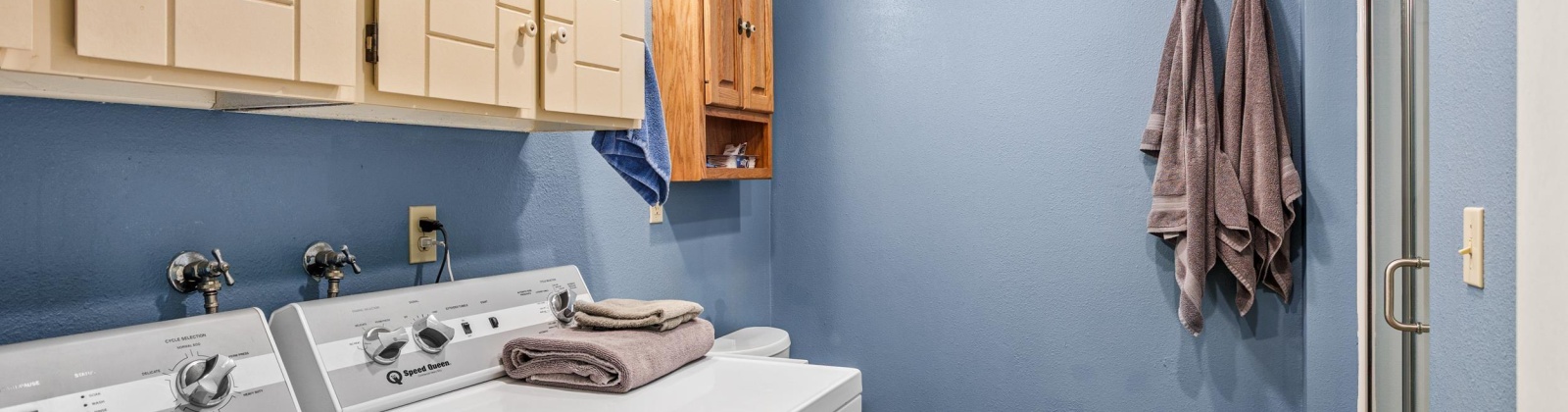 12th Street, Selah, Washington 98942, 3 Bedrooms Bedrooms, 0 ,2 BathroomsBathrooms,Houses,For Sale,12th Street,0,290177