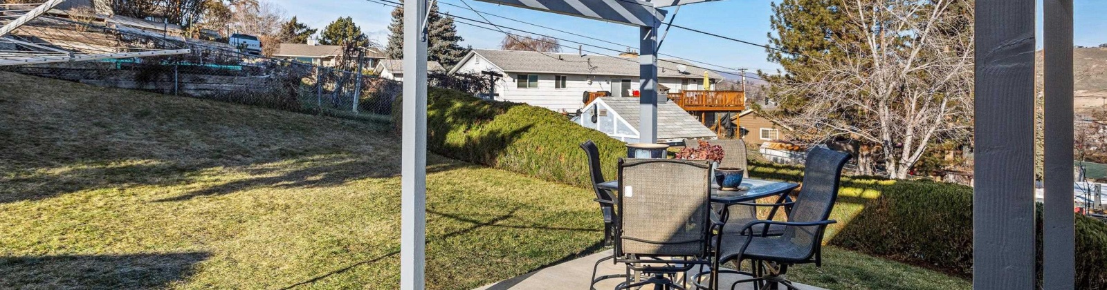 12th Street, Selah, Washington 98942, 3 Bedrooms Bedrooms, 0 ,2 BathroomsBathrooms,Houses,For Sale,12th Street,0,290177