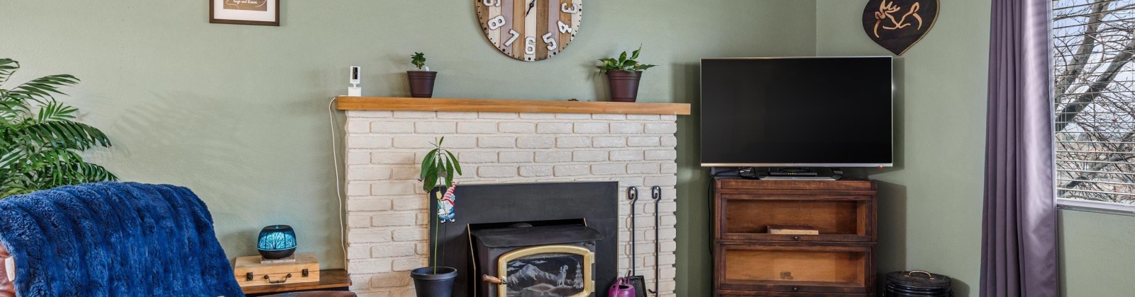 12th Street, Selah, Washington 98942, 3 Bedrooms Bedrooms, 0 ,2 BathroomsBathrooms,Houses,For Sale,12th Street,0,290177