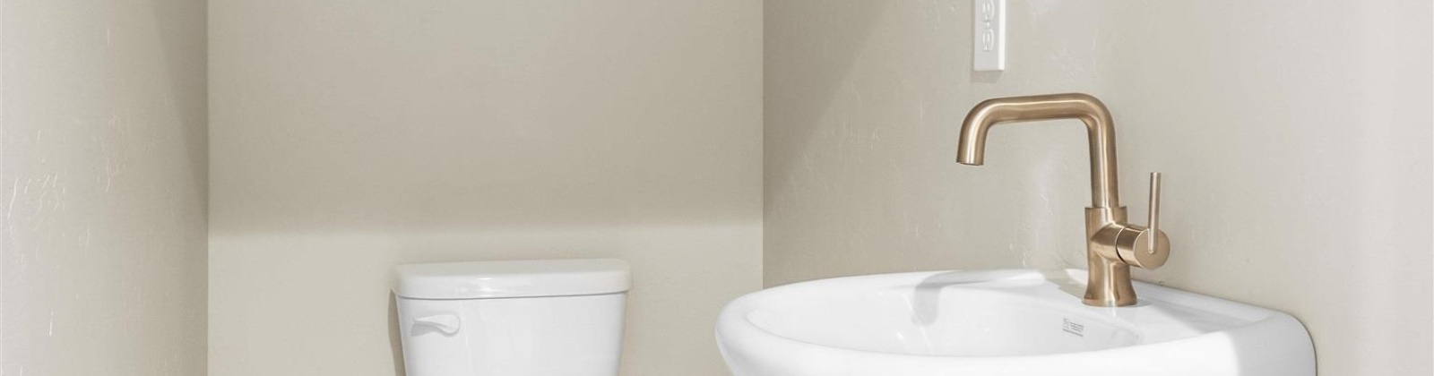 Taylor Lane, Pasco, Washington 99301, 4 Bedrooms Bedrooms, 0 ,3 BathroomsBathrooms,Houses,For Sale,Taylor Lane,0,290183