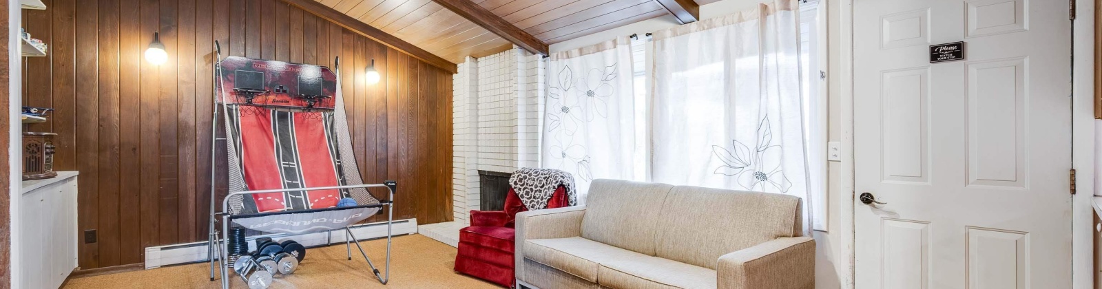 Southview, Colfax, Washington 99111, 3 Bedrooms Bedrooms, 0 ,2 BathroomsBathrooms,Houses,For Sale,Southview,0,290187