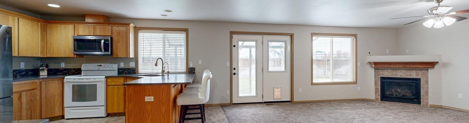 Mustang Drive, Pasco, Washington 99301, 4 Bedrooms Bedrooms, 0 ,3 BathroomsBathrooms,Houses,For Sale,Mustang Drive,0,288445