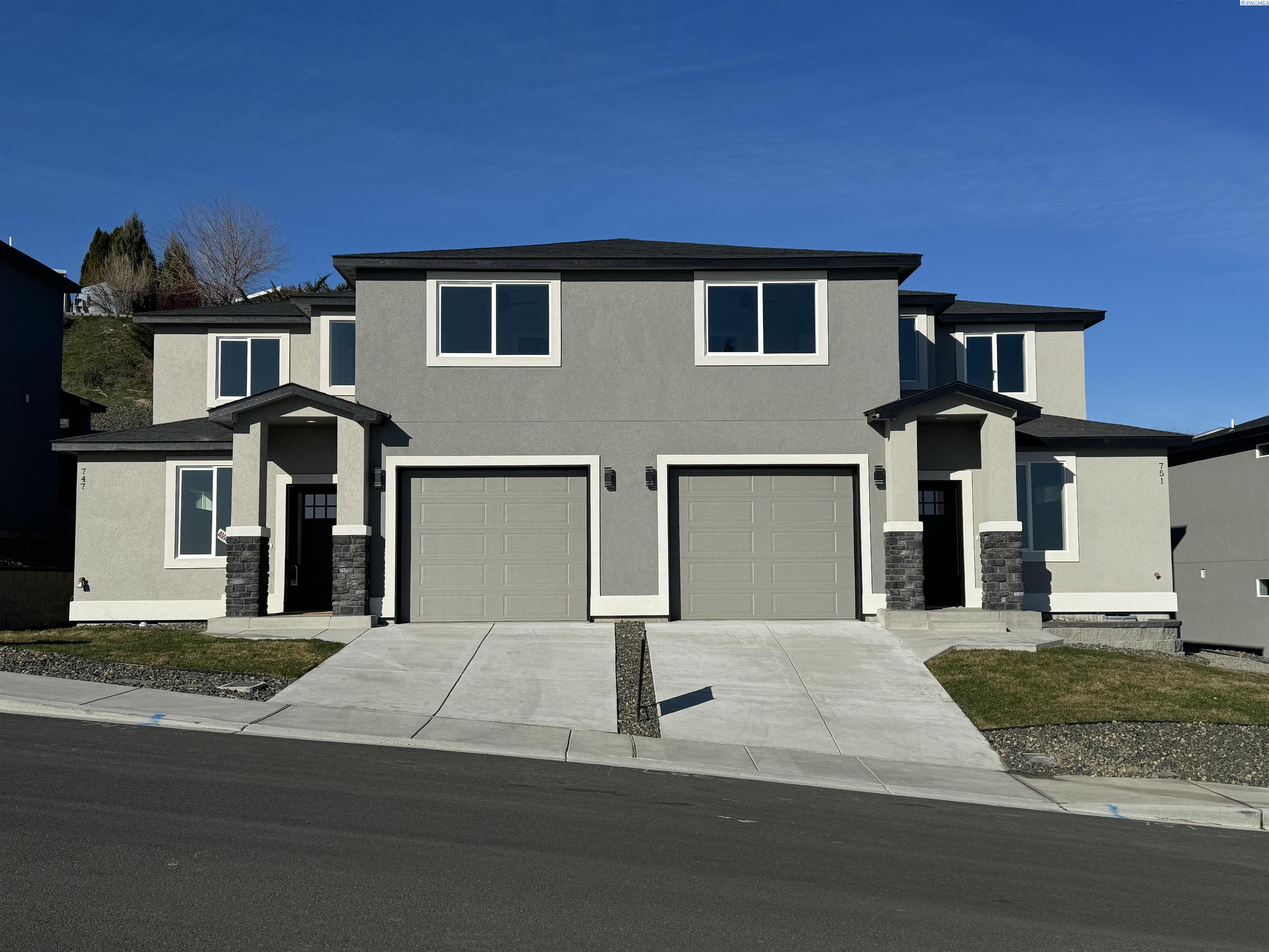Rio Vista Loop, Richland, Washington 99352, 3 Bedrooms Bedrooms, 0 ,3 BathroomsBathrooms,Condos/townhomes,For Sale,Rio Vista Loop,0,290223