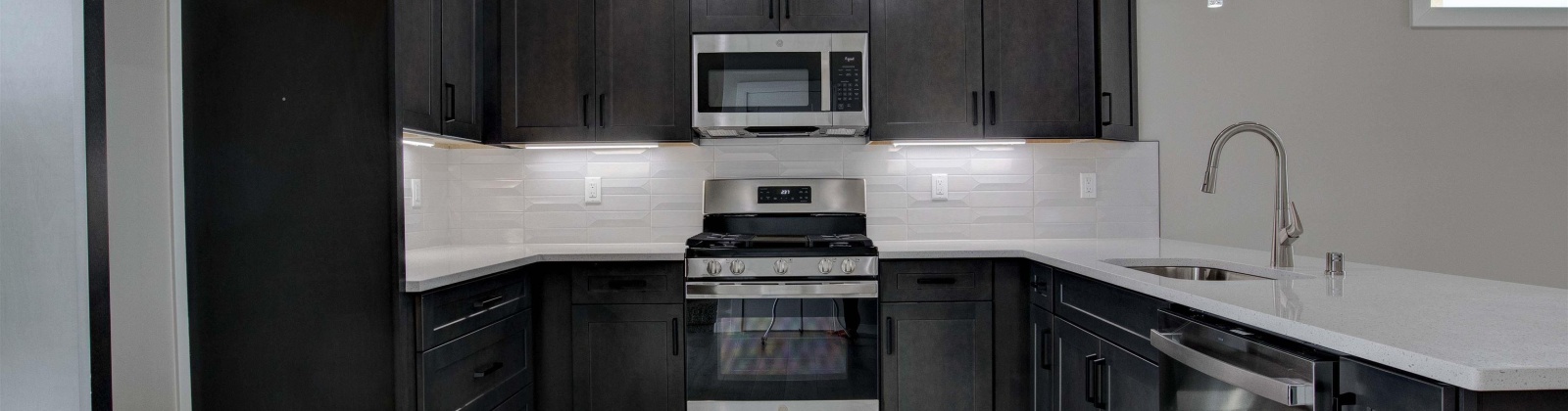 Rio Vista Loop, Richland, Washington 99352, 3 Bedrooms Bedrooms, 0 ,3 BathroomsBathrooms,Condos/townhomes,For Sale,Rio Vista Loop,0,290223