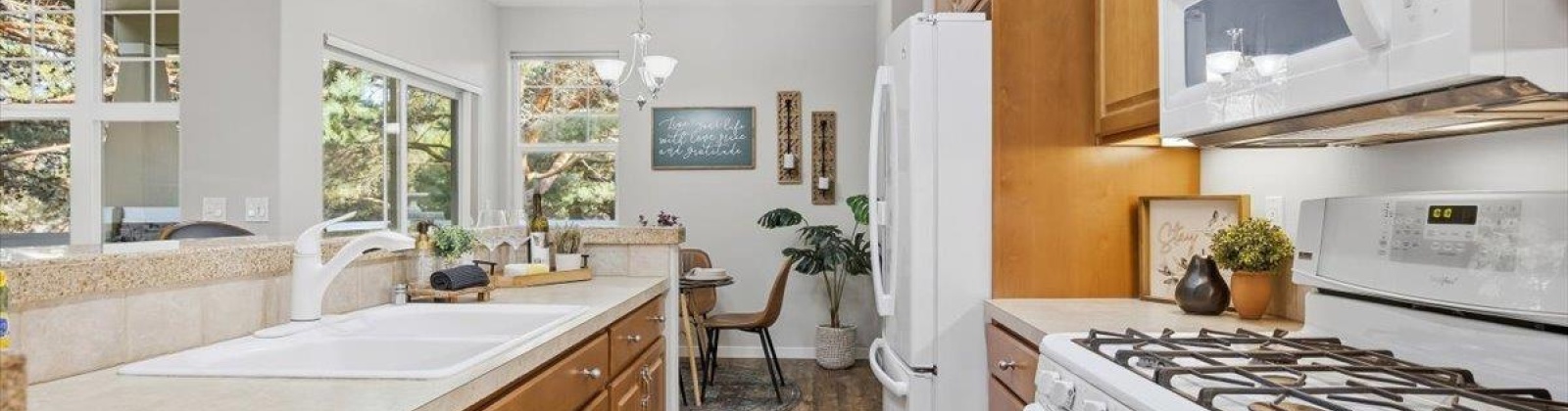 21st Ave, Kennewick, Washington 99338, 2 Bedrooms Bedrooms, 0 ,2 BathroomsBathrooms,Condos/townhomes,For Sale,21st Ave,0,290213