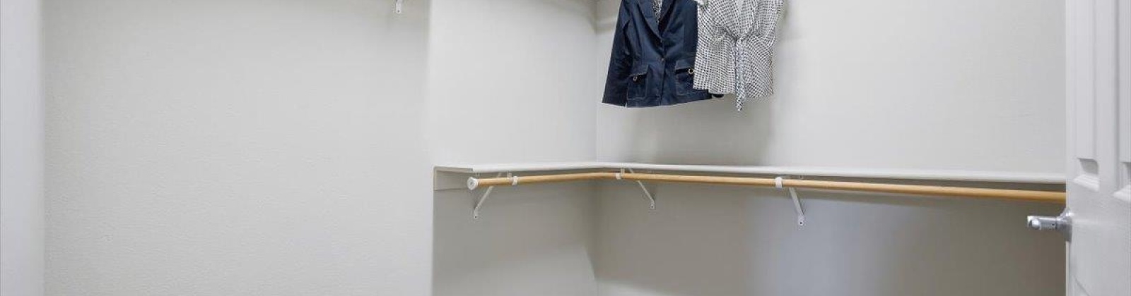 21st Ave, Kennewick, Washington 99338, 2 Bedrooms Bedrooms, 0 ,2 BathroomsBathrooms,Condos/townhomes,For Sale,21st Ave,0,290213