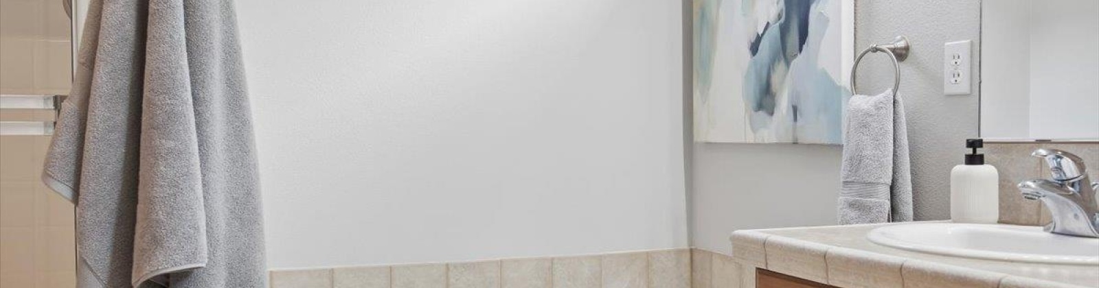 21st Ave, Kennewick, Washington 99338, 2 Bedrooms Bedrooms, 0 ,2 BathroomsBathrooms,Condos/townhomes,For Sale,21st Ave,0,290213