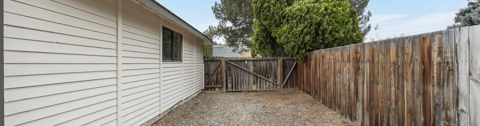 Silverwood Drive, Richland, Washington 99352, 3 Bedrooms Bedrooms, 0 ,2 BathroomsBathrooms,Houses,For Sale,Silverwood Drive,0,290239