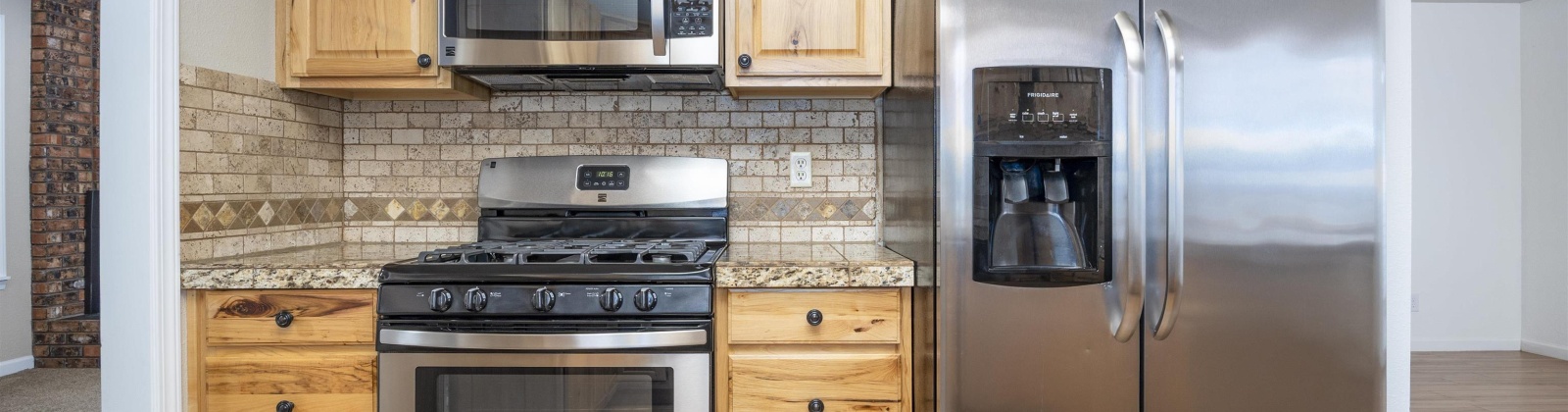 Silverwood Drive, Richland, Washington 99352, 3 Bedrooms Bedrooms, 0 ,2 BathroomsBathrooms,Houses,For Sale,Silverwood Drive,0,290239