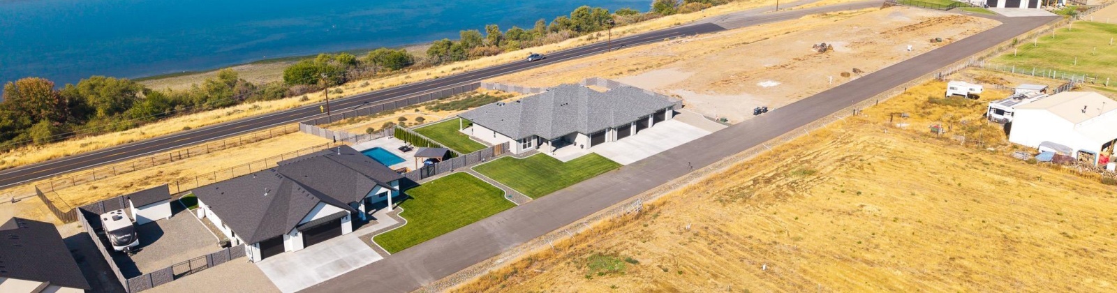 Columbia Bluff Lane, Pasco, Washington 99301, 5 Bedrooms Bedrooms, 0 ,3 BathroomsBathrooms,Houses,For Sale,Columbia Bluff Lane,0,290227