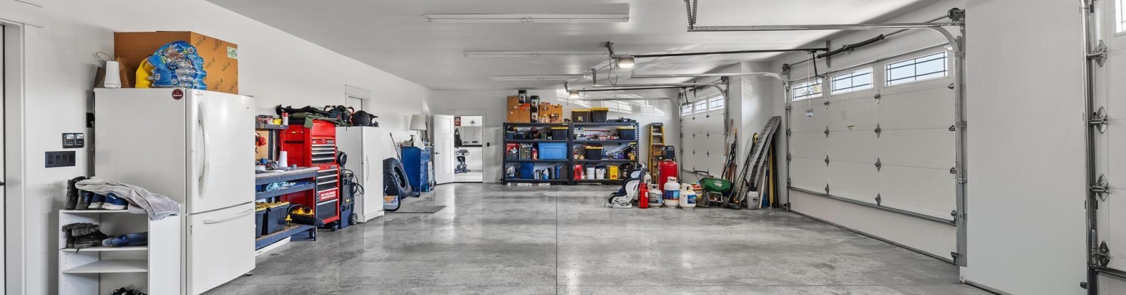 Columbia Bluff Lane, Pasco, Washington 99301, 5 Bedrooms Bedrooms, 0 ,3 BathroomsBathrooms,Houses,For Sale,Columbia Bluff Lane,0,290227