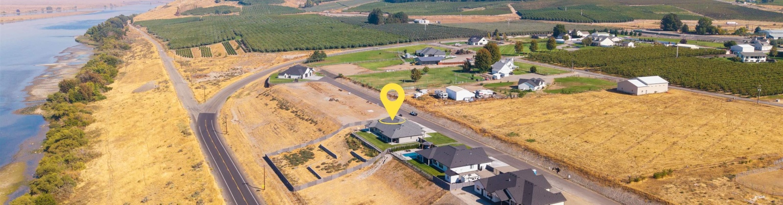 Columbia Bluff Lane, Pasco, Washington 99301, 5 Bedrooms Bedrooms, 0 ,3 BathroomsBathrooms,Houses,For Sale,Columbia Bluff Lane,0,290227