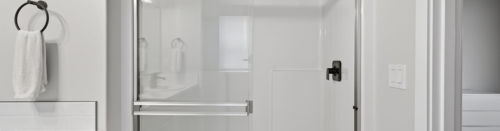 Vineyard St, Grandview, Washington 98930, 3 Bedrooms Bedrooms, 0 ,2 BathroomsBathrooms,Houses,For Sale,Vineyard St,0,290228