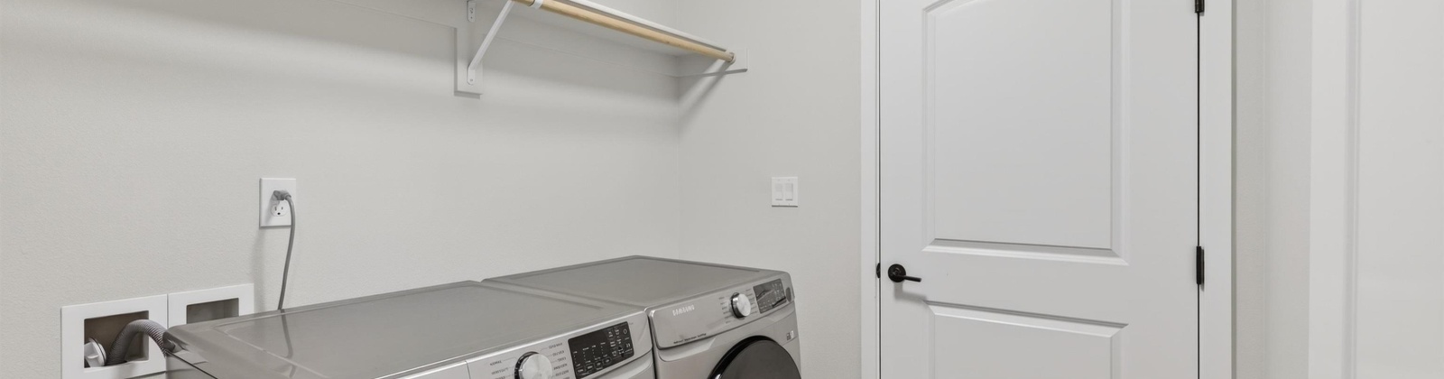 Vineyard St, Grandview, Washington 98930, 3 Bedrooms Bedrooms, 0 ,2 BathroomsBathrooms,Houses,For Sale,Vineyard St,0,290228