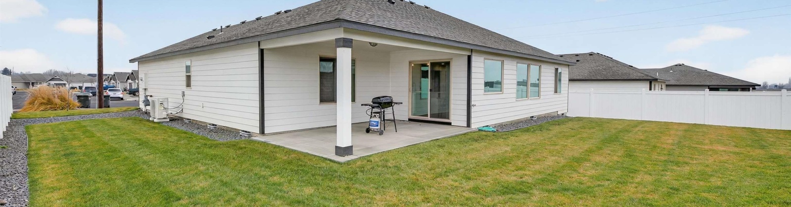 Vineyard St, Grandview, Washington 98930, 3 Bedrooms Bedrooms, 0 ,2 BathroomsBathrooms,Houses,For Sale,Vineyard St,0,290228