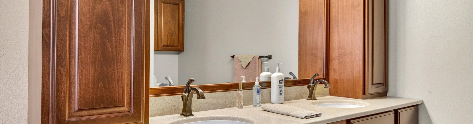 Paradise Dr, Burbank, Washington 99323, 5 Bedrooms Bedrooms, 0 ,3 BathroomsBathrooms,Houses,For Sale,Paradise Dr,0,290234