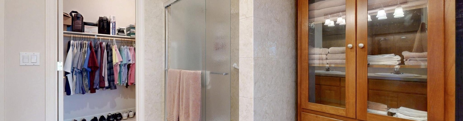 Hilo Court, West Richland, Washington 99353, 4 Bedrooms Bedrooms, 0 ,3 BathroomsBathrooms,Houses,For Sale,Hilo Court,0,290232