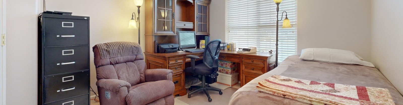 Hilo Court, West Richland, Washington 99353, 4 Bedrooms Bedrooms, 0 ,3 BathroomsBathrooms,Houses,For Sale,Hilo Court,0,290232